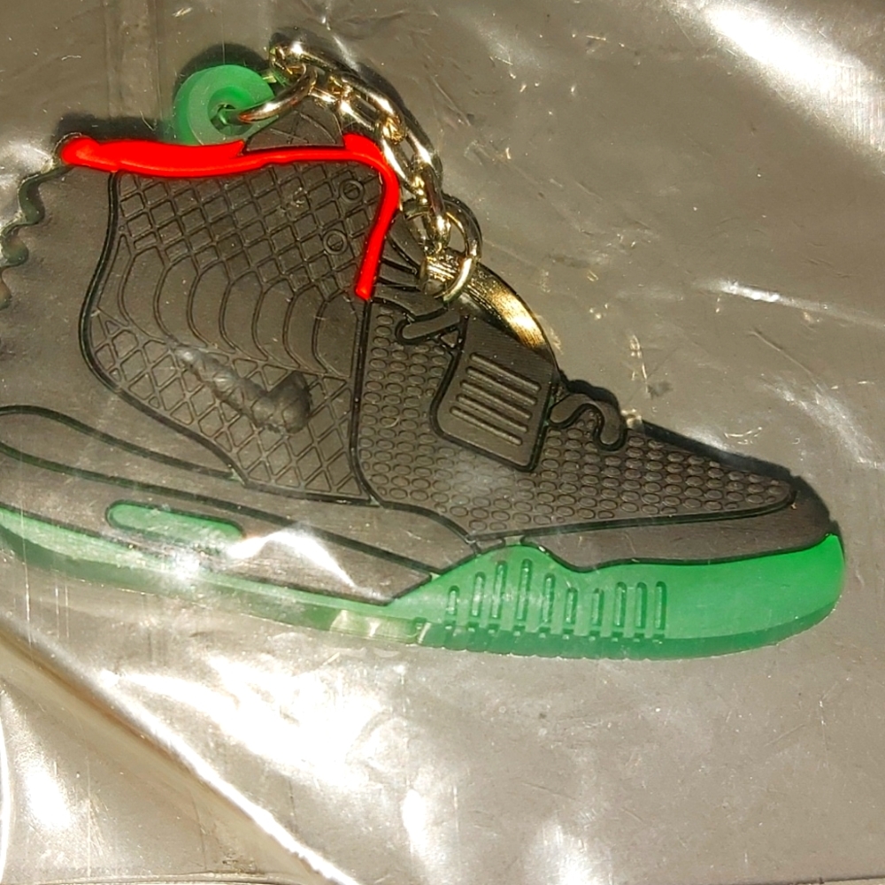 Nike YEEZY 2 2D keychain